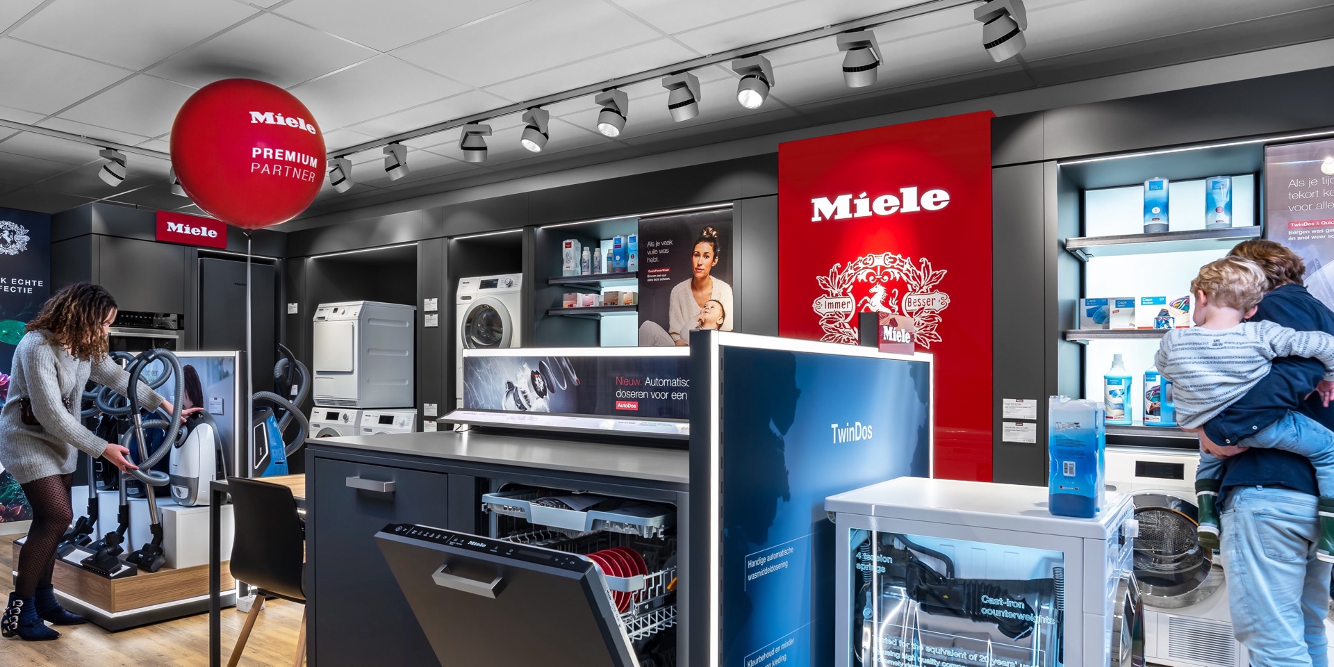 Miele witgoedcenter Amsterdam aan de Hogeweg 26 in Amsterdam